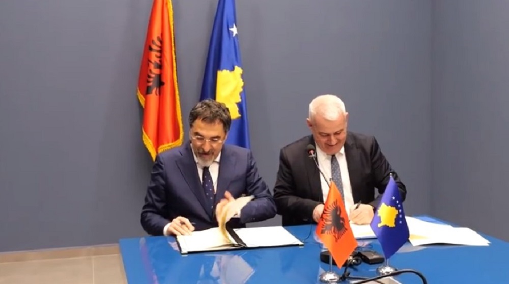 Permiresimi i levizjes se lire, nenshkruhet marreveshja Kosove-Shqiperi